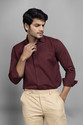 VASTRAWEAR Men Solid Casual Maroon Shirt