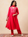 VBUYZ Women Kurta Palazzo Dupatta Set