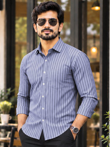 VeBNoR Men Striped Casual Blue Shirt