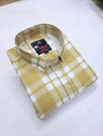 Vellical Men Checkered Casual Yellow Shirt