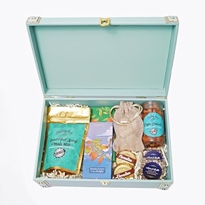 velvet fine chocolates diwali gift hamper  trunk of joy  assorted chocolates amp nuts  perfect diwali festival gift  luxurious packaging  ideal for gifting  pack of 1 3000 gram