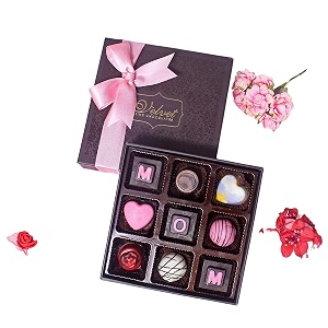 velvet fine chocolates mothers day gift hamper for mom  chocolate gifts pack for mother  9 assorted chocolates with mom written on the chocolate