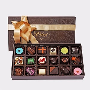 velvet fine chocolates premium tasteful assortment box 18 pcs assorted chocolate gift box for birthday anniversary diwali holi rakhi christmashandmade chocolatespack of 115 kilogram