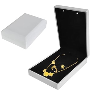 velvet jewelry box with led light for bracelet necklace ring earring jewelry display gift box with led internal lighting jewelrys display case for proposal engagement wedding 161145cm white