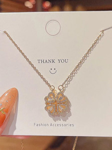 vembley love heart and four leaf clover magnetic pendant golden gold-plated plated stainless steel necklace