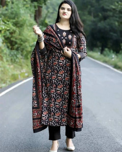 Vindyavasini Women Kurta Pant Dupatta Set