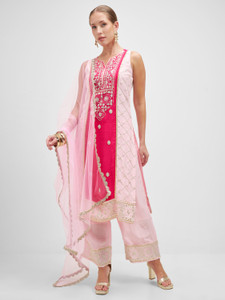 Vishudh Women Kurta Palazzo Set
