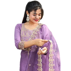 VredeVogel Womens Silk Blend Embroidered Kurta with