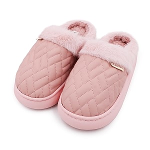 VRITRAZ Womens Comfort Slip On Closed Toe