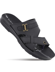 WALKAROO Men Casual