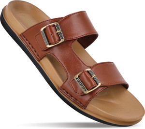 WALKAROO Men Casual