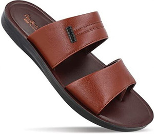 WALKAROO Men Casual
