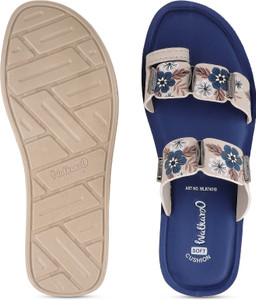 WALKAROO Women Casual