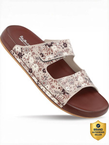 WALKAROO Women Casual