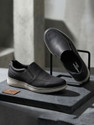 Weinbrenner Mens Black Slipon Style with Comfort