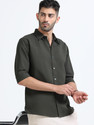 WHISQ Men Solid Casual Green Shirt