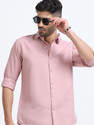 WHISQ Men Solid Casual Pink Shirt