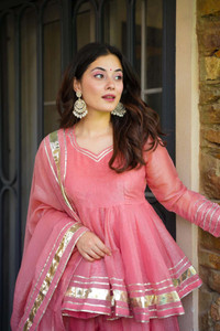 WHITEDEER Solid Kurta Salwar Dupatta Set