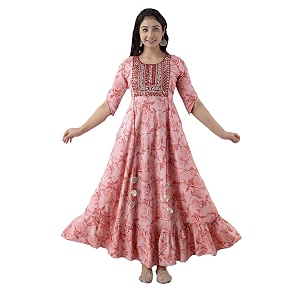 Women Embroidered Anarkali Kurta in Pink