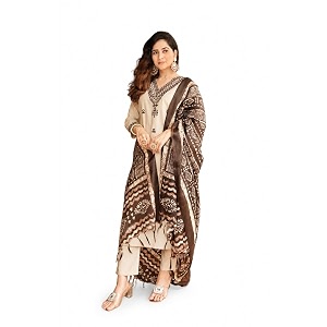 Women Embroidered Cotton Kurta Pant Ensemble with