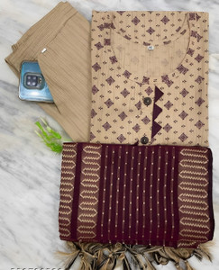Leafhandlooms Women Kurta and Pant Set