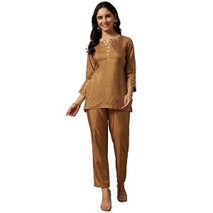Women Printed 2-Piece Silkblend Kurta Pants