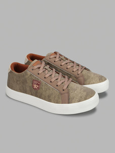 WOODLAND Lace Up Lightweight Breathable Comfortable Daily