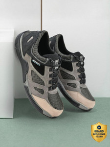 WOODLAND Lace Up Lightweight Breathable Comfortable Daily