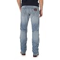 Wrangler Men39s Retro Slim Fit Straight Leg