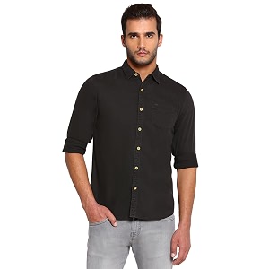 Wrangler Men Charcoal OD Solid Regular FiT-Shirt