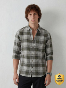 WROGN Men Checkered Casual Green Shirt