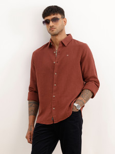 WROGN Men Solid Casual Red Shirt