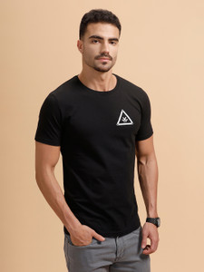 WROGN Solid Men Round Neck Black T-Shirt