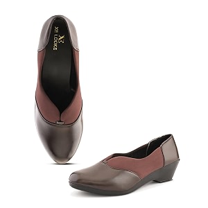 XE Looks Soft Stylish Slip-On Sandal for