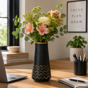 Yamunex Elegant Handcrafted Handpainted Vase Modern