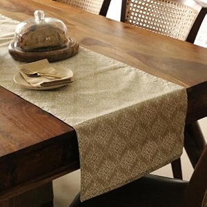 the yard house wipeable and anti-skid table runners dusty rose 6034x1434 - 4 seater