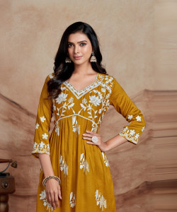 youthnic women chikan embroidery a-line kurta