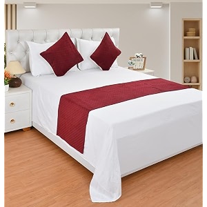 yuku premium velvet quilted set of bed runner16 x 96 inches and 2 pillow cover16 x 16 inches combo set brown