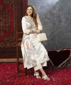 Zarqira Women Kurta Pant Set
