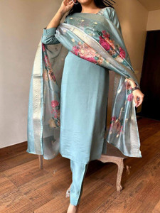 Zinariya Fab Embroidered Kurta Salwar Dupatta