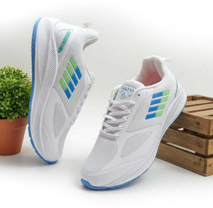 zolto Whit Sports Running Shoes For Men