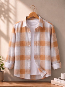 ZONANZA Men Checkered Casual White Shirt